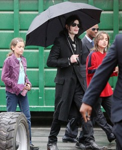 Michael Jackson with his children
