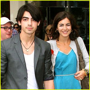 joe-jonas-camilla-belle