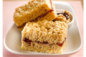 Peanut_Butter_and_Jam_Buddy_Squares