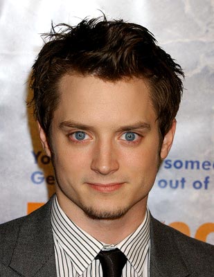 elijah wood lindsay lohan. Elijah wood is coming back to
