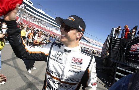 Twotime Indianapolis 500 winner Dan Wheldon died in Las Vegas today after