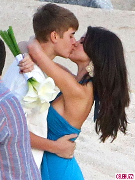 Justin Bieber Selena Gomez Kiss breakup