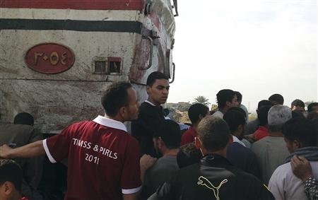 Train Crashes into School Bus in Egypt