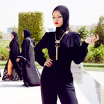 Rihanna-Hijab-Abu-Dhabi5