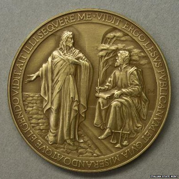 Vatican withdraws medals that misspelled "Jesus"