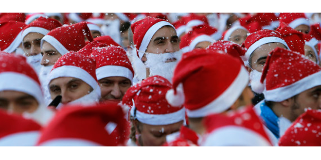 6000 Santa Clauses Run in Spain!