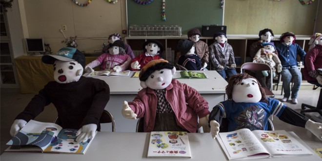 Abandoned Japanese Village has More Life Size Dolls Than Real Humans