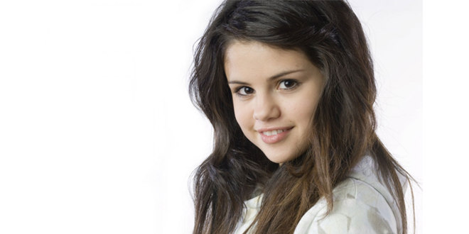Selena Gomez Posts ‘Pray for Gaza’ Photo
